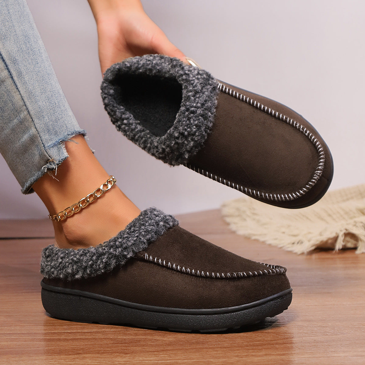 Women’s Cozy Winter Fur Lined Indoor Cotton Warm Slippers