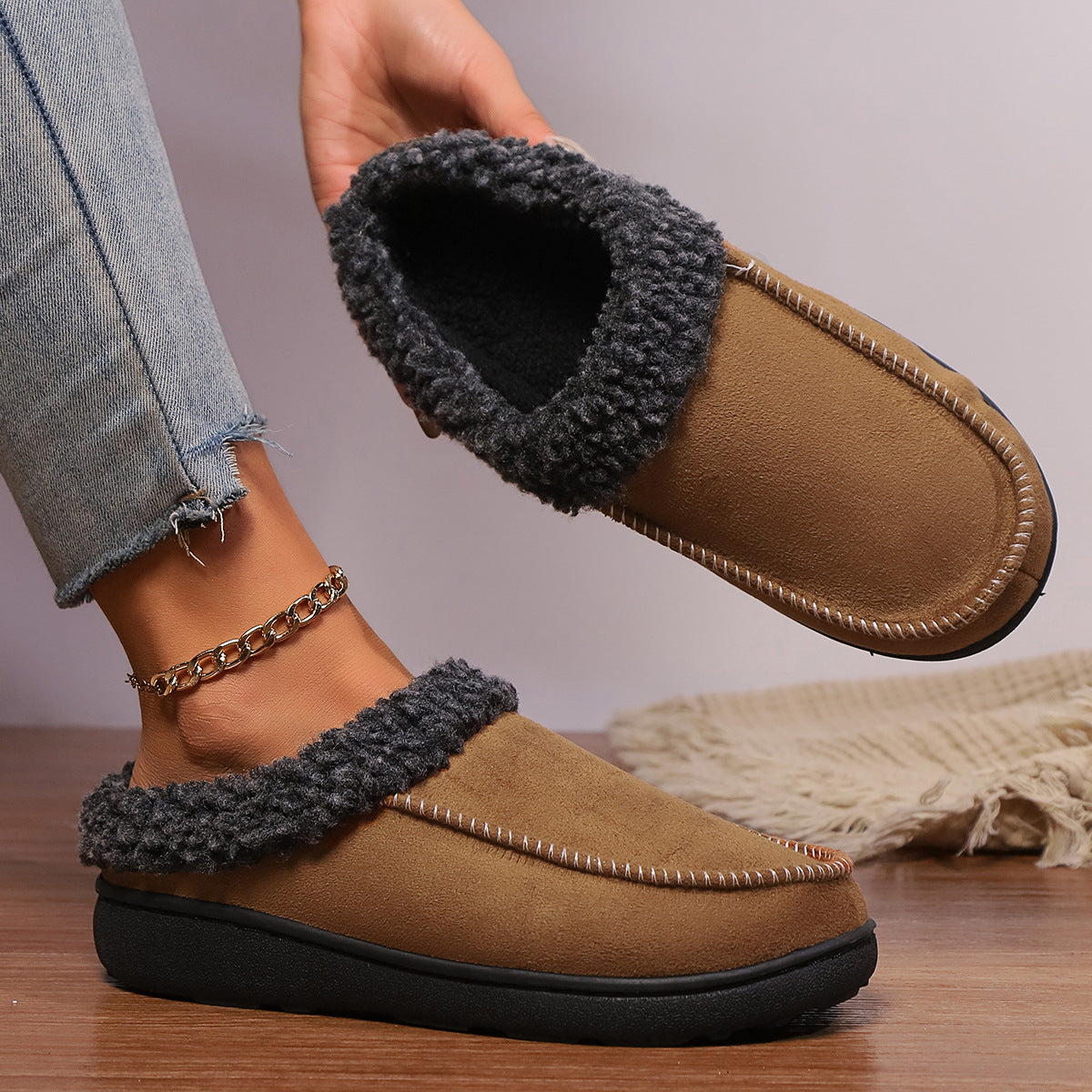 Women’s Cozy Winter Fur Lined Indoor Cotton Warm Slippers